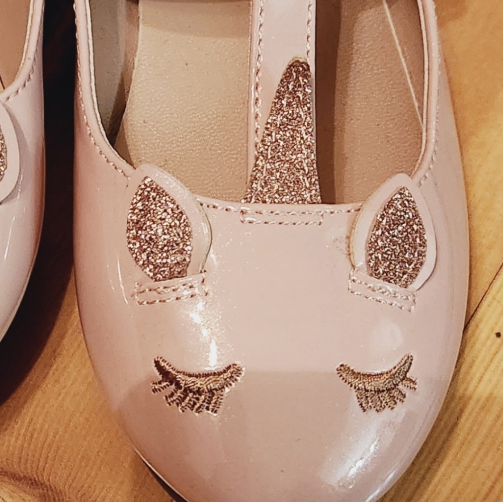 Children's Place Pink Unicorn Shoes sz 11 nwot - Picture 6 of 6